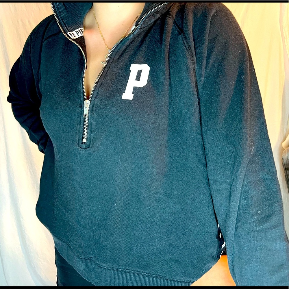 VS PINK HALFZIP
